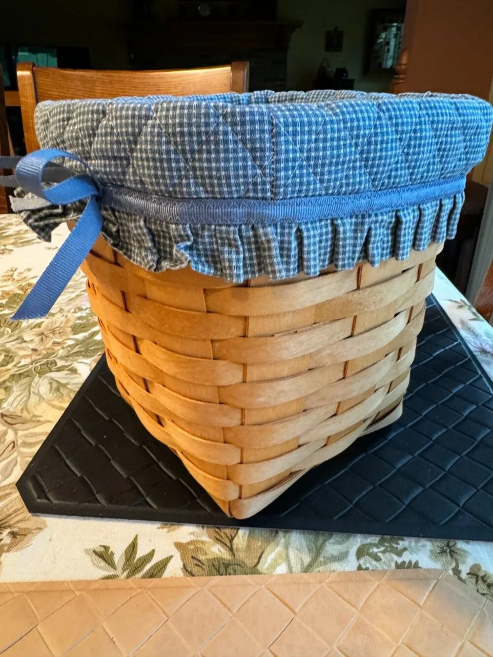 Royce Craft Basket Handwoven Wood with Plaid Lining 7 3/4